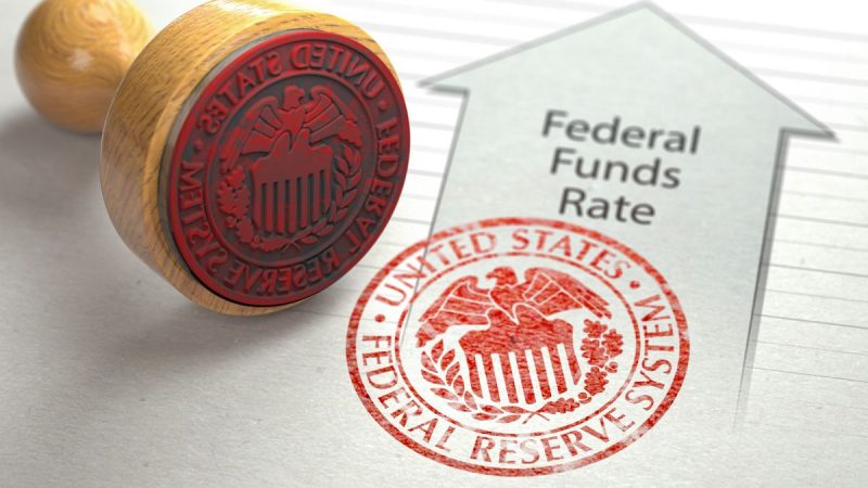 Low Inflation Forces FED to Increase Fund Rates